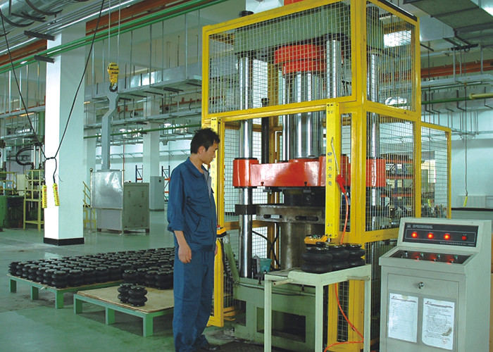 Guangzhou Guomat Air Spring Co., Ltd. línea de producción de fábrica